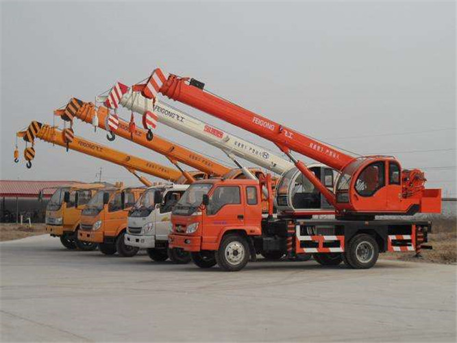 霞山区设备出现故障导致停工，怎么处理？是否有备用设备替换？